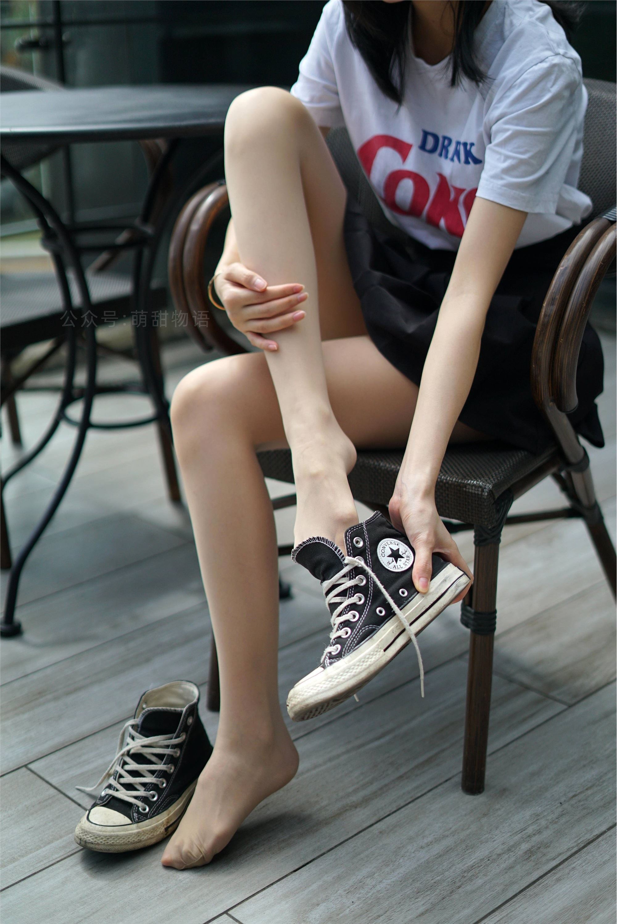 萌甜物语 XM107《清纯百褶裙-腿腿》